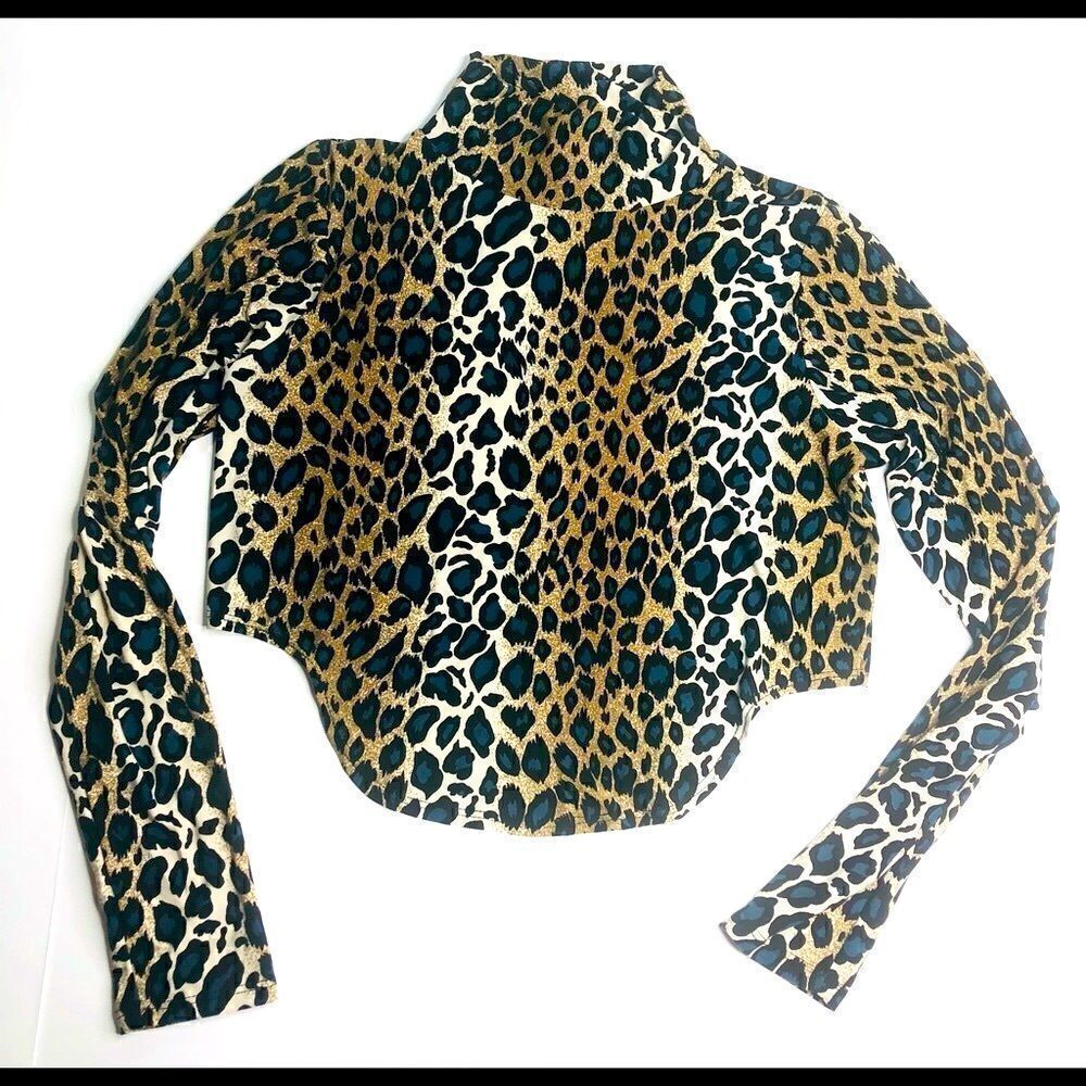 HP! Blue Leopard Print Long Sleeve Spandex Top